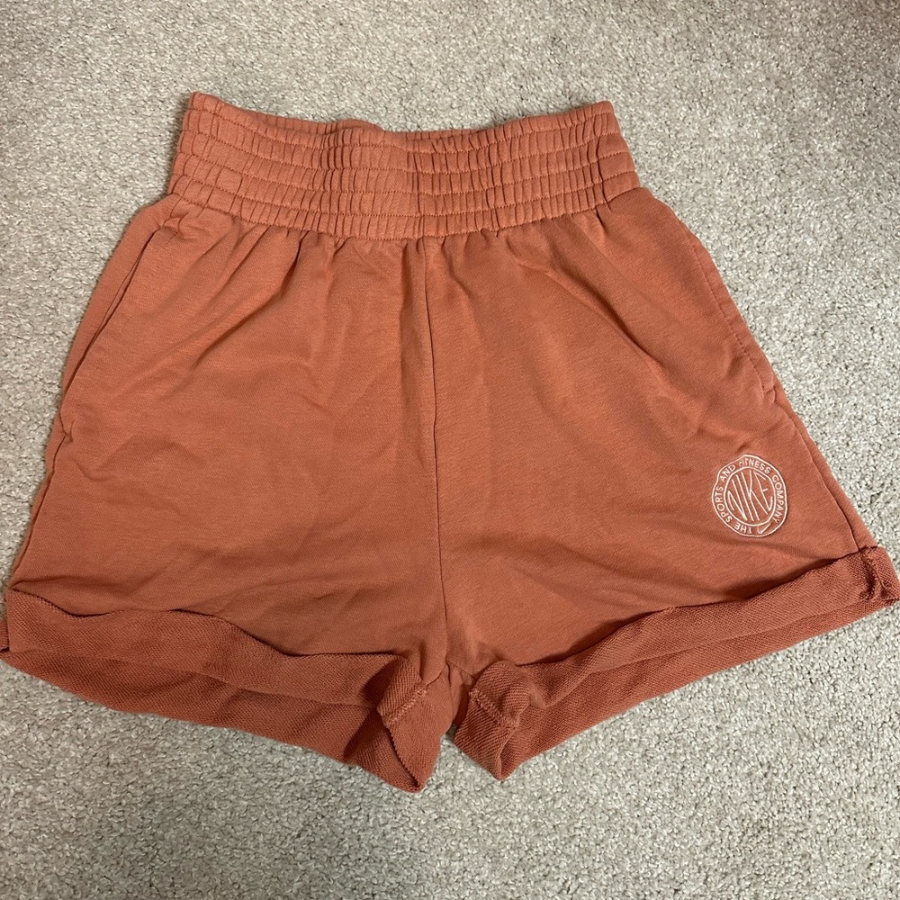 NIKE XS women’s sweatshorts